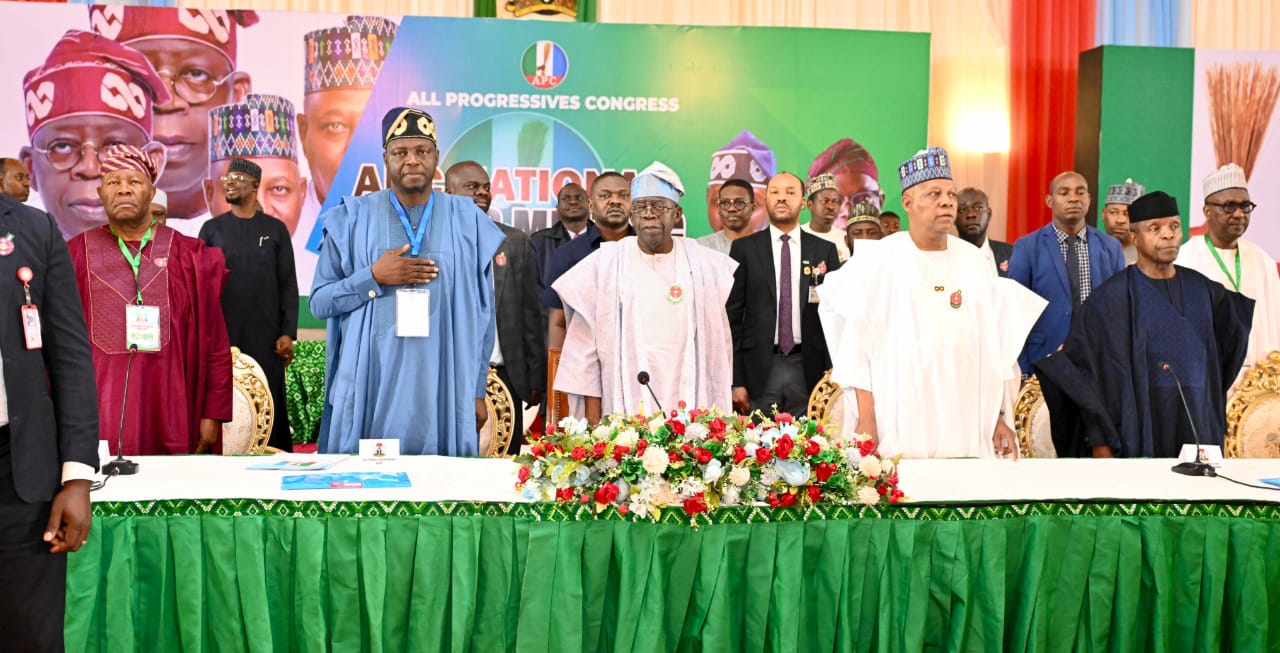 APC national caucus meets at Villa as defected Governors attend first session