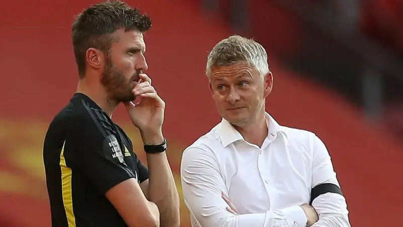 Man United move closer to naming interim boss as Carrick, Solskjaer top list