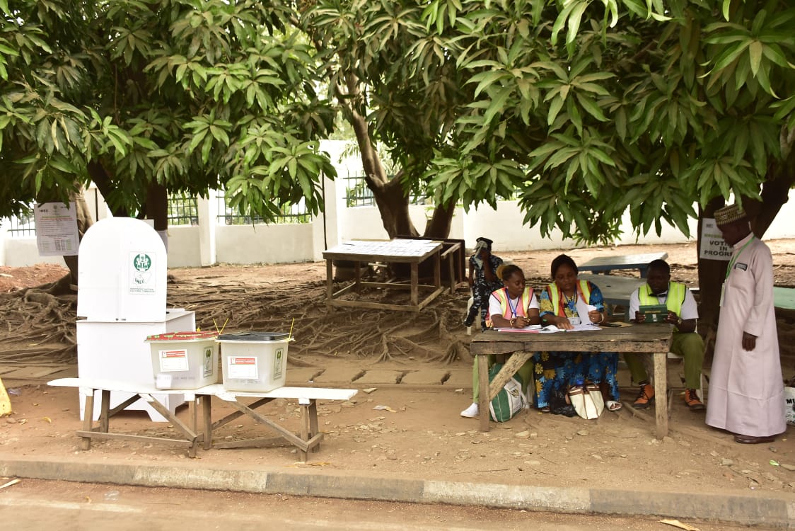 Low Voter Turnout at Dr. Moses Paul’s Polling Unit as INEC Officials wait in vain amid apathy