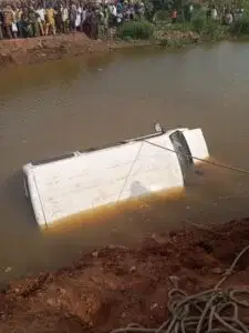 Five rescued, three dead as bus plunges into river in Ibadan