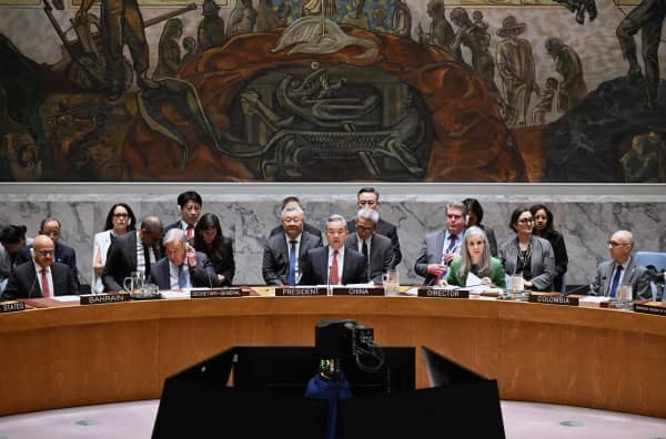 China rejects protectionism, demands stronger global cooperation
