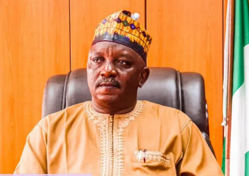 Court approves transfer of ex-Power minister Saleh Mamman to Kuje Prison after 75-Year fraud sentence
