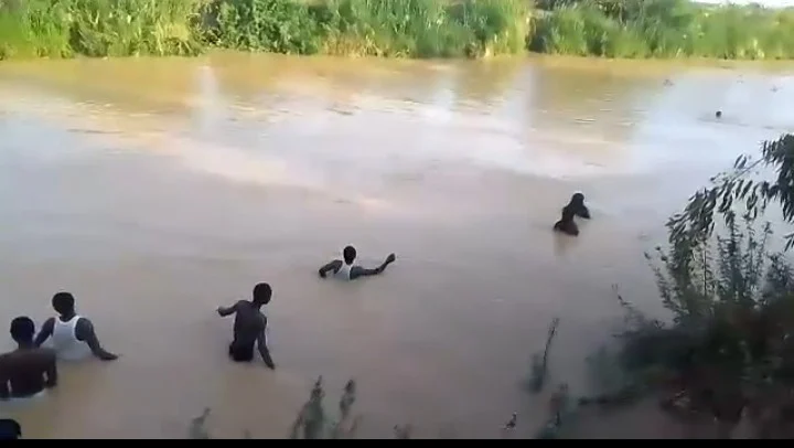 23 rescued, 8 dead as boat carrying 40 passengers capsizes in Jigawa